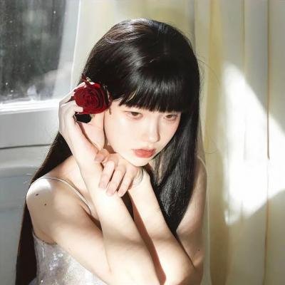 攀岩女孩儿 高清封面