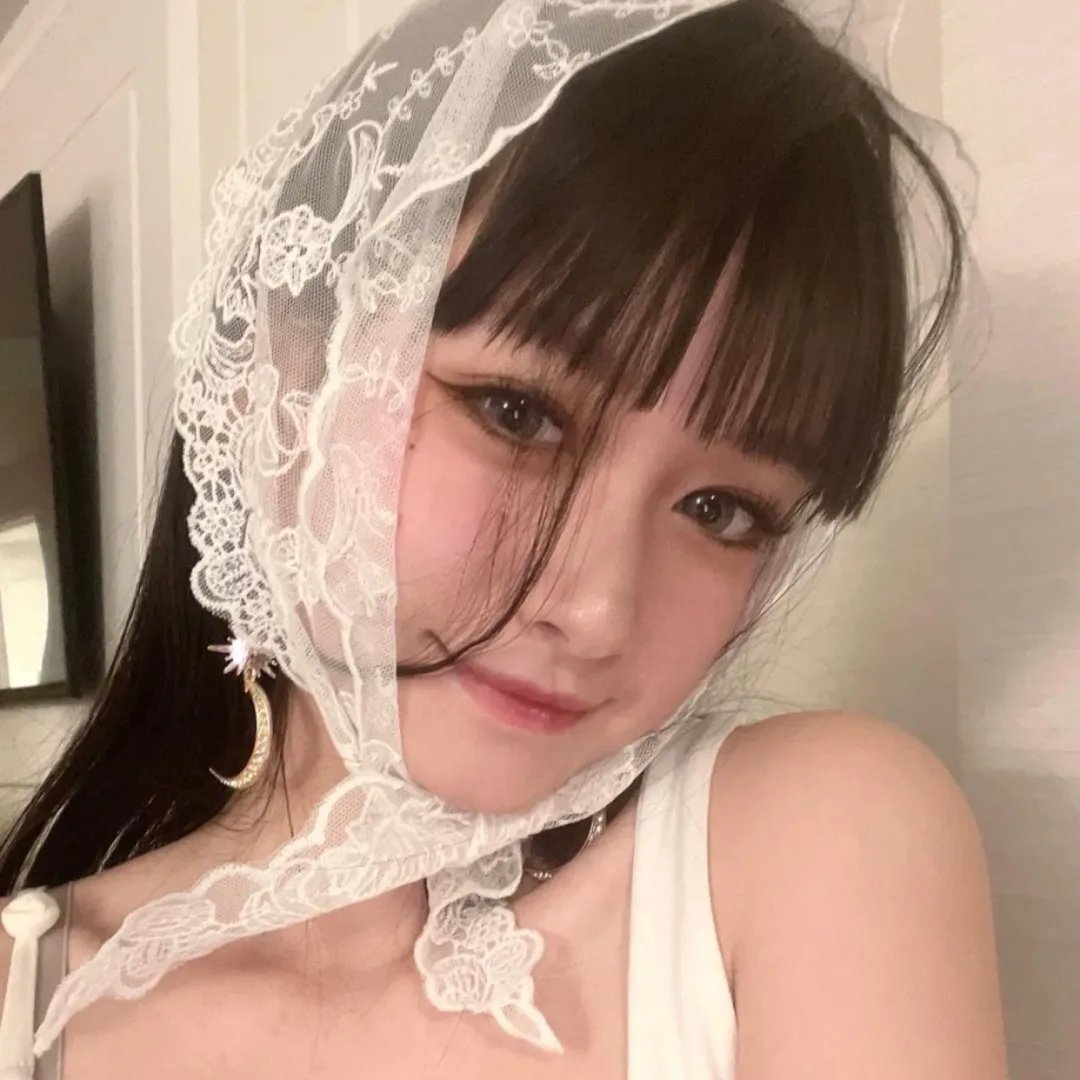 天体尤物 高清封面
